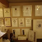 Und Weingut Karlsmuehle فندق Mertesdorf