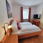 فندق Und Weingut Karlsmuehle Mertesdorf