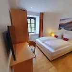 Und Weingut Karlsmuehle Hotel Mertesdorf