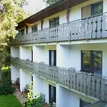 Und Weingut Karlsmuehle 3* Mertesdorf