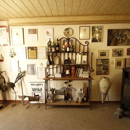 Und Weingut Karlsmuehle 3*