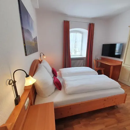 Hotel Und Weingut Karlsmuehle Mertesdorf