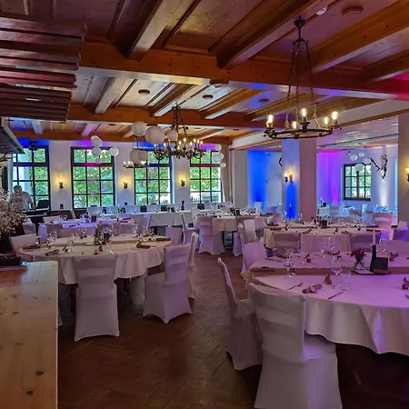 Hotel Und Weingut Karlsmuehle 3*