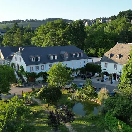 Und Weingut Karlsmuehle