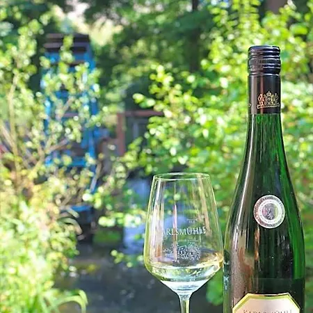 Und Weingut Karlsmuehle