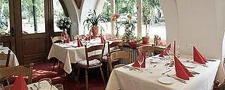 Отель Und Weingut Karlsmuehle Mertesdorf