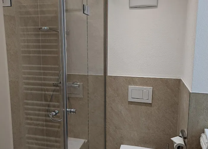 Und Weingut Karlsmuehle Mertesdorf