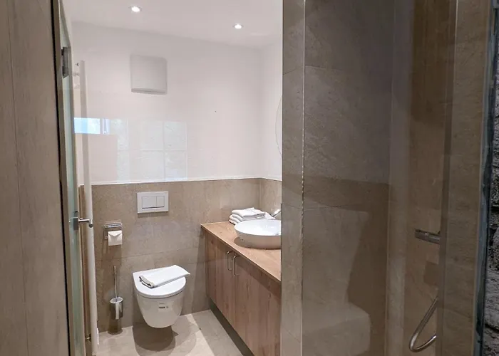 Hotel Und Weingut Karlsmuehle