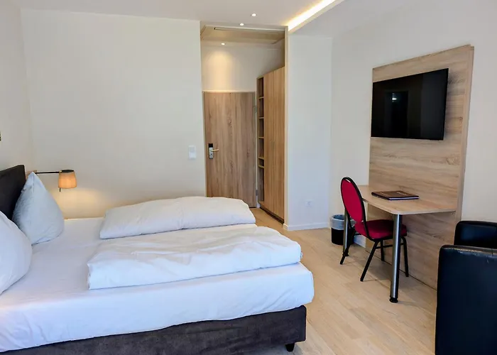 Und Weingut Karlsmuehle 3*