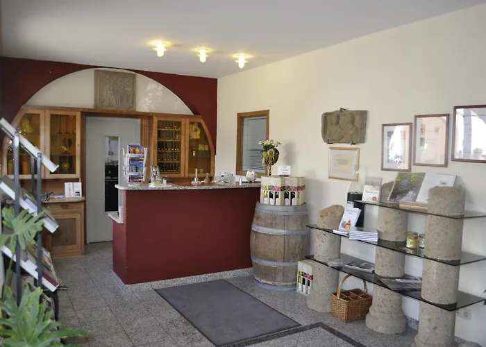 Hotel Und Weingut Karlsmuehle 3*